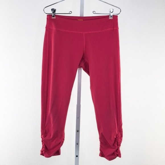 Lucy Pants - Lucy Pink Cropped Leggings, Medium